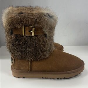 New Ausland Leather/ Fur Boots in Chestnut  Size 6.5